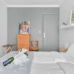 Elegant Appartement Parisien Avec Double Balcon