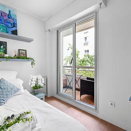 Apartment Elegant Parisien Avec Double Balcon *
